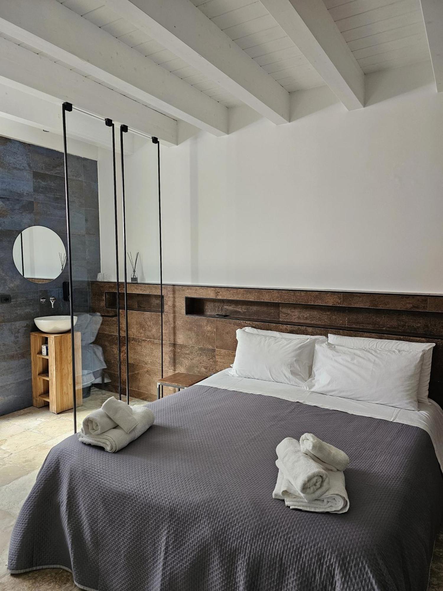 Binario1 Rooms Barletta Zewnętrze zdjęcie