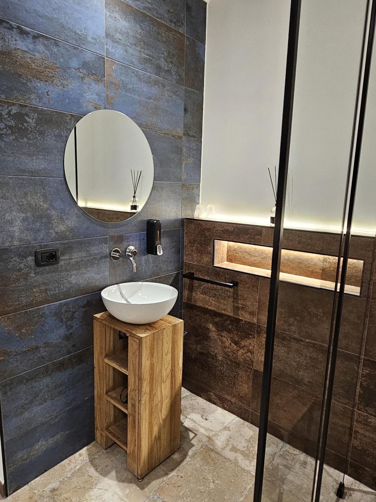 Binario1 Rooms Barletta Zewnętrze zdjęcie