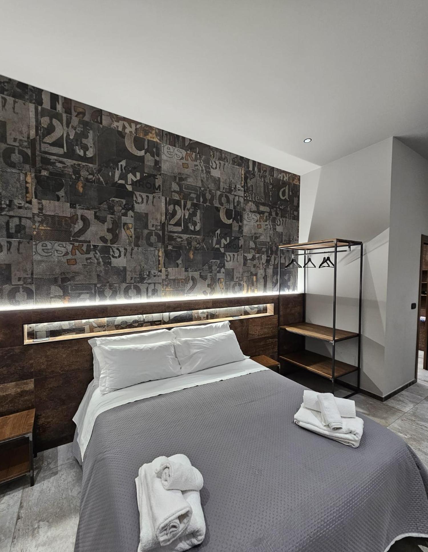 Binario1 Rooms Barletta Zewnętrze zdjęcie